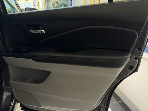 Used 2021 Honda Pilot EX image 28