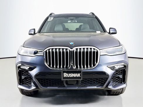 Used 2019 BMW X7 xDrive50i w/ M Sport Package image 2