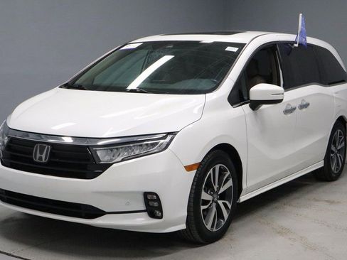 Used 2022 Honda Odyssey Touring image 9