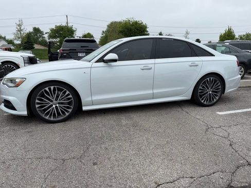 Used 2017 Audi A6 2.0T Premium Plus w/ Premium Plus Package FWD image 1