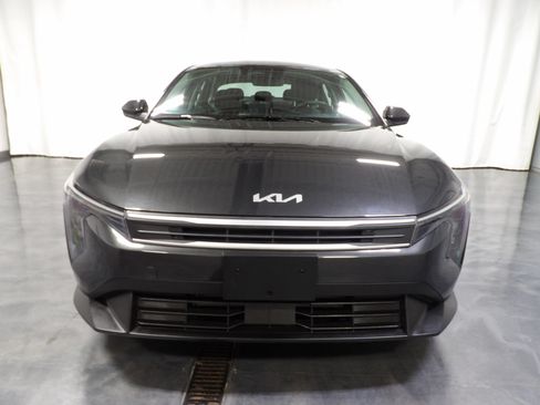 Used 2025 Kia K4 FWD image 4