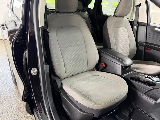 Used 2022 Ford Escape SE w/ Convenience Package AWD/4WD image 21