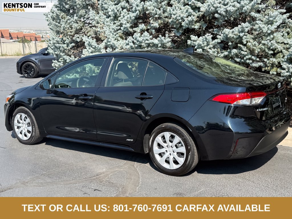 Used 2025 Toyota Corolla LE AWD/4WD image 5