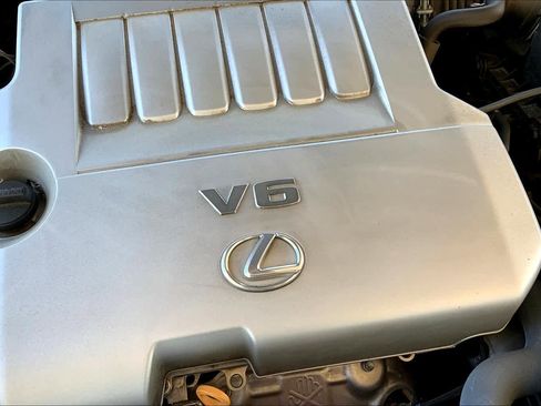 Used 2018 Lexus ES 350 w/ Luxury Package w/Wood Trim FWD image 34