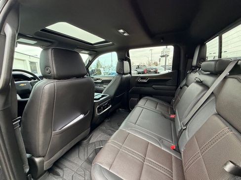Used 2023 Chevrolet Silverado 1500 High Country w/ High Country Premium Package image 26