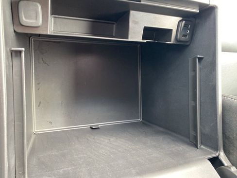 Used 2019 Chevrolet Tahoe LT RWD image 28