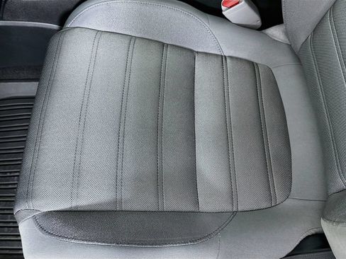 Used 2017 Honda CR-V EX image 19