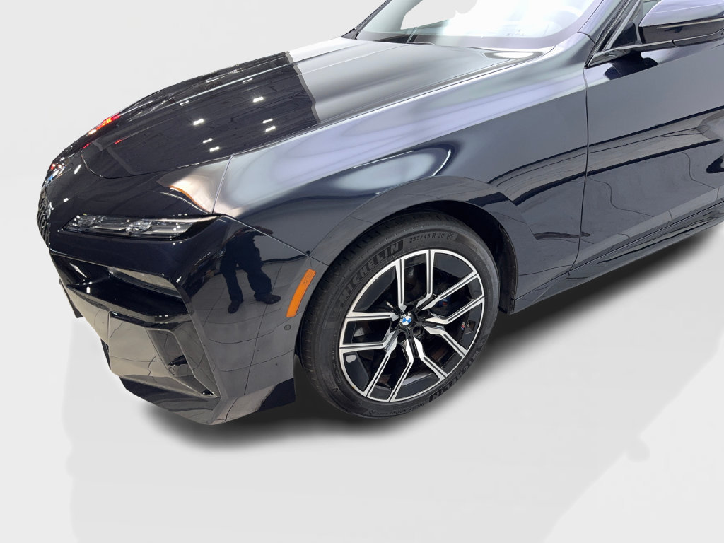 Used 2024 BMW i7 xDrive60 w/ Executive Package AWD/4WD image 18