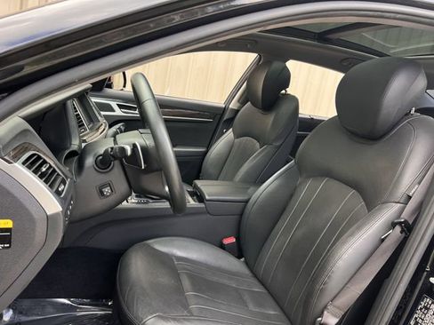 Used 2017 Genesis G80 3.8 w/ Option Group 02 image 13