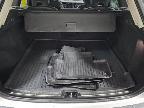 Used 2023 Volvo XC60 B5 Plus w/ Protection Package Premier image 13