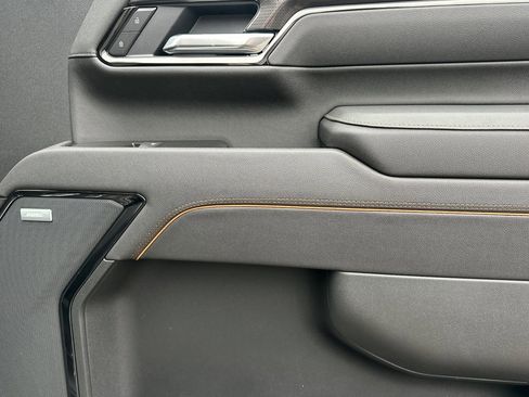 New 2026 GMC Sierra 2500 AT4 w/ AT4 Premium Plus Package image 18