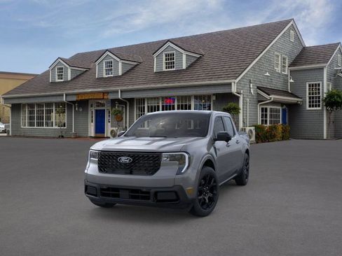 New 2025 Ford Maverick Lariat w/ Black Appearance Package image 2