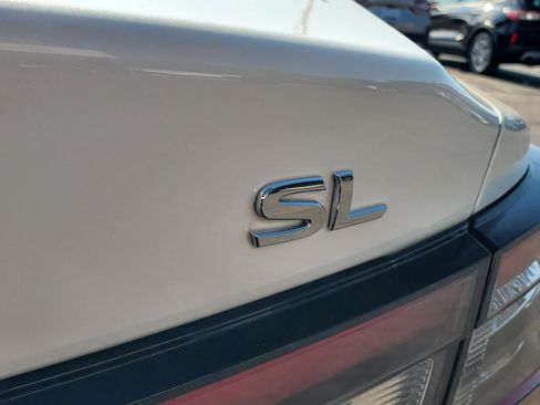 Used 2019 Nissan Maxima 3.5 SL w/ Floor Mat Group FWD image 9