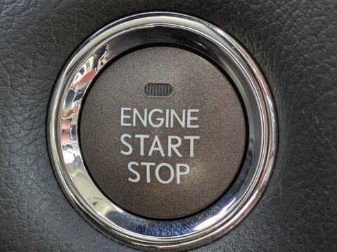 Used 2016 Lexus GX 460 w/ Premium Package image 29