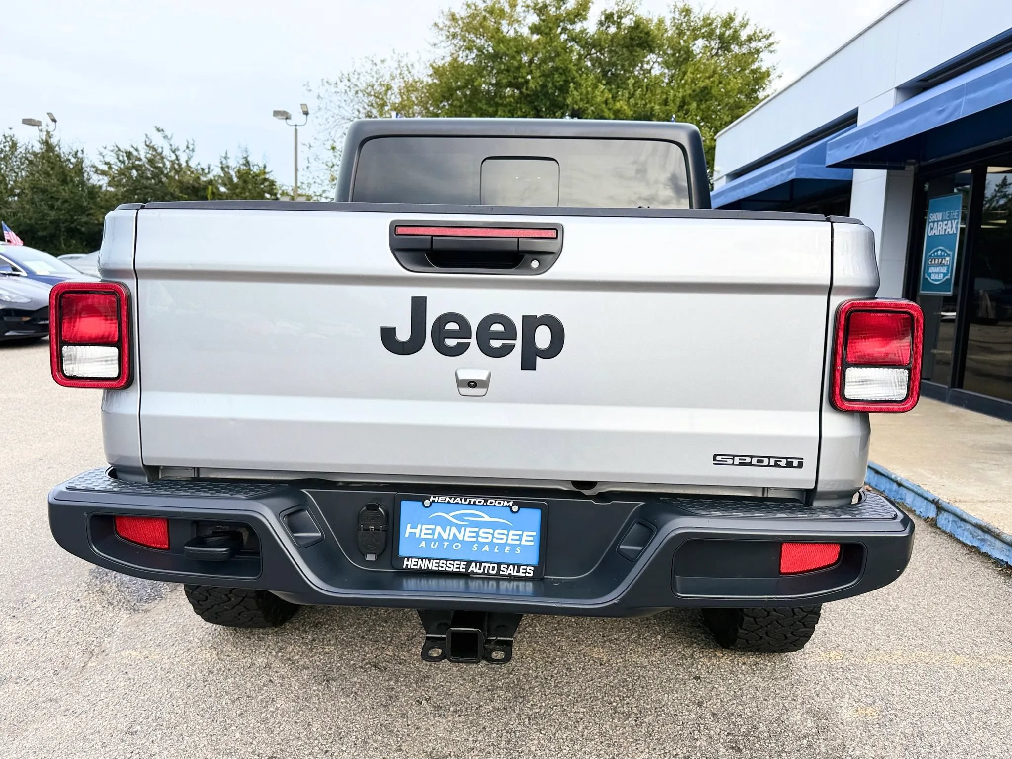 Used 2020 Jeep Gladiator Sport w/ Quick Order Package 24S AWD/4WD image 2