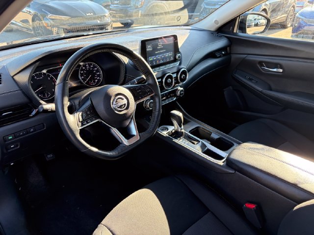 Used 2024 Nissan Sentra SV w/ All-Weather Package FWD image 17