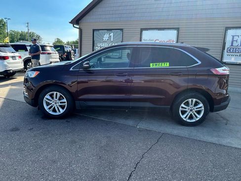 Used 2020 Ford Edge SEL w/ Convenience Package AWD/4WD image 8