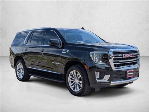 Used 2021 GMC Yukon SLT w/ SLT Luxury Plus Package AWD/4WD image 3