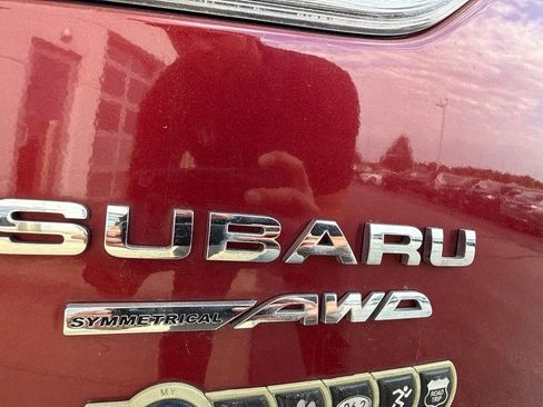 Used 2019 Subaru Forester Limited AWD/4WD image 5