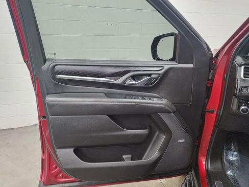 Used 2021 GMC Yukon Denali image 9