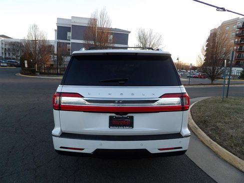 Used 2019 Lincoln Navigator L Reserve image 21