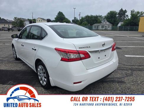 Used 2015 Nissan Sentra SV FWD image 3