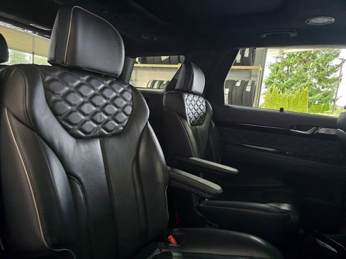 Used 2022 Hyundai Palisade Calligraphy image 27
