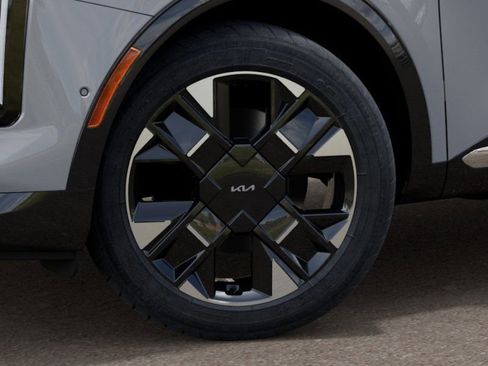 New 2026 Kia Sportage SX image 9