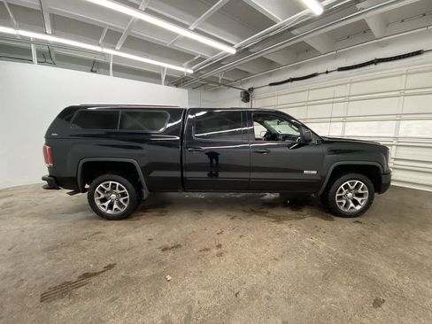 Used 2018 GMC Sierra 1500 SLT image 7