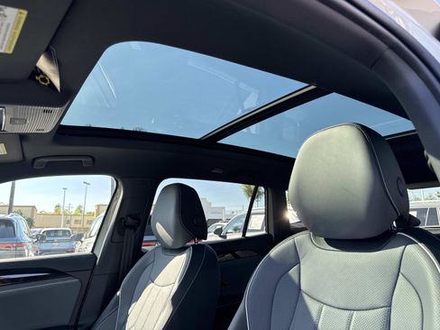 New 2026 Volkswagen Tiguan SEL R-Line image 17