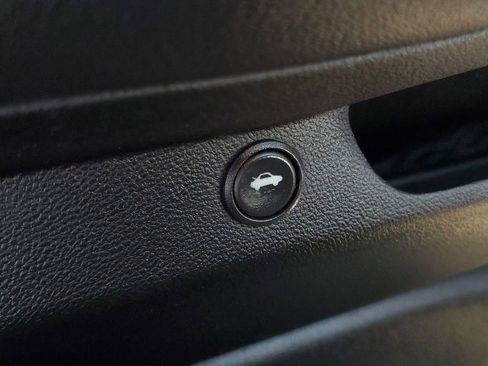 Used 2010 Chevrolet Camaro LS image 19