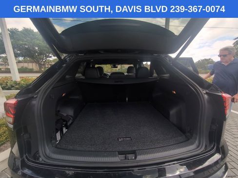 Used 2021 Volkswagen Atlas Cross Sport SEL Premium R-Line image 30