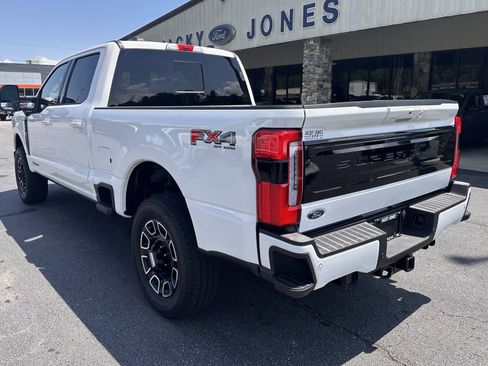 Used 2026 Ford F250 Platinum AWD/4WD image 8