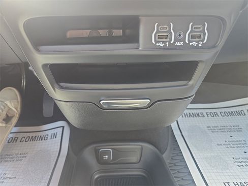 New 2025 Chrysler Voyager LX image 21