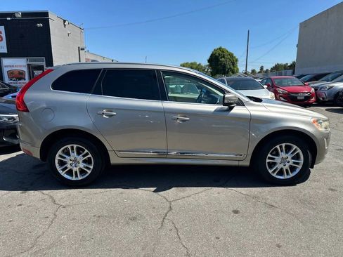 Used 2015 Volvo XC60 T5 Premier image 22