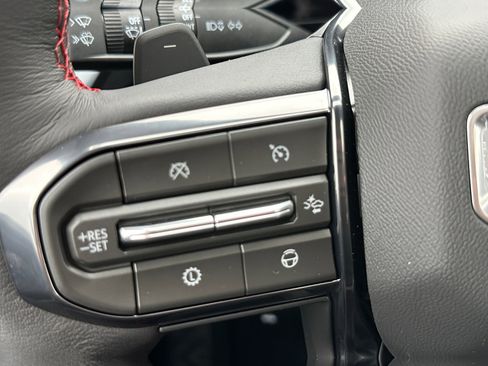 New 2026 GMC Yukon AT4 Ultimate AWD/4WD image 29