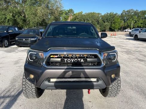 Used 2015 Toyota Tacoma PreRunner w/ SR5 Package image 14