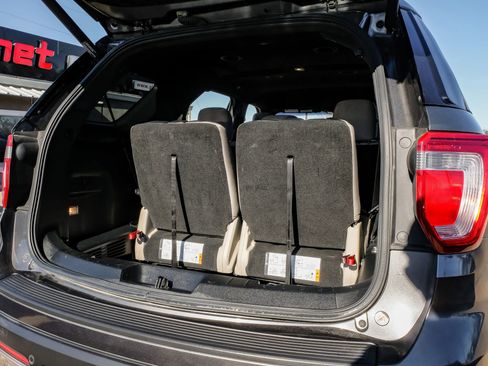 Used 2019 Ford Explorer XLT w/ Equipment Group 201A image 59