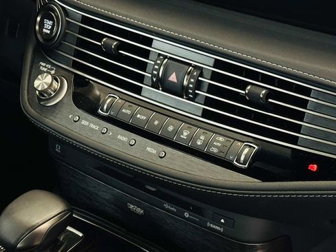 Used 2019 Lexus LS 500 AWD image 28