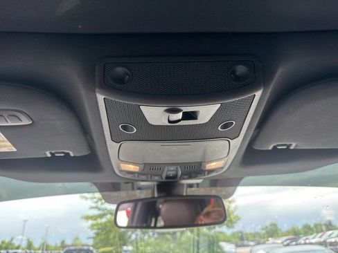 Used 2017 Ford F150 Platinum w/ Equipment Group 701A Luxury AWD/4WD image 22