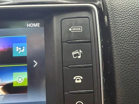 Used 2018 Jaguar F-PACE Prestige AWD/4WD image 23
