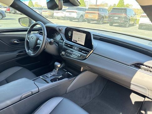 Used 2023 Lexus ES 350 w/ Accessory Package (Z2) image 21