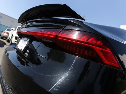 Used 2021 Audi A7 e Prestige w/ Prestige Package image 48