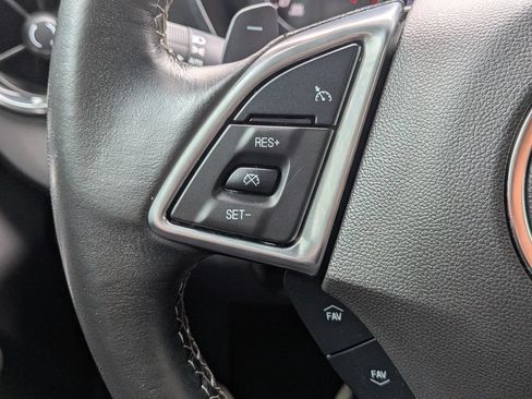 Used 2020 Chevrolet Camaro LT RWD image 21