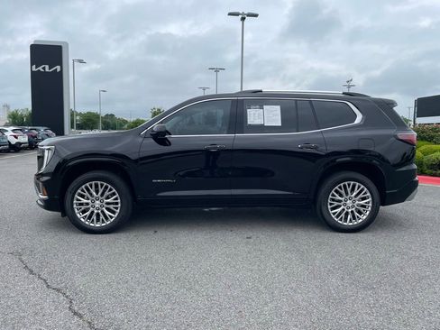 Used 2024 GMC Acadia Denali FWD image 4
