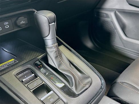 Used 2025 Honda CR-V Sport Touring image 18