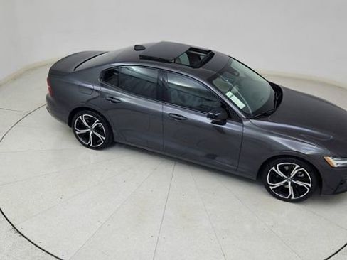 Used 2024 Volvo S60 B5 Plus w/ Climate Package image 78