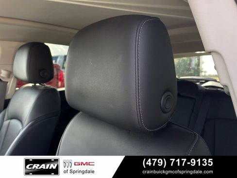 Used 2020 Buick Envision Premium w/ Driver Confidence Package AWD/4WD image 22