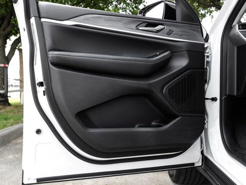 Used 2023 Jeep Grand Cherokee L Limited w/ Black Appearance Package RWD image 55