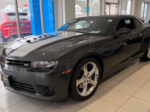 Used 2015 Chevrolet Camaro SS w/ Silver Rally Stripe Package image 4